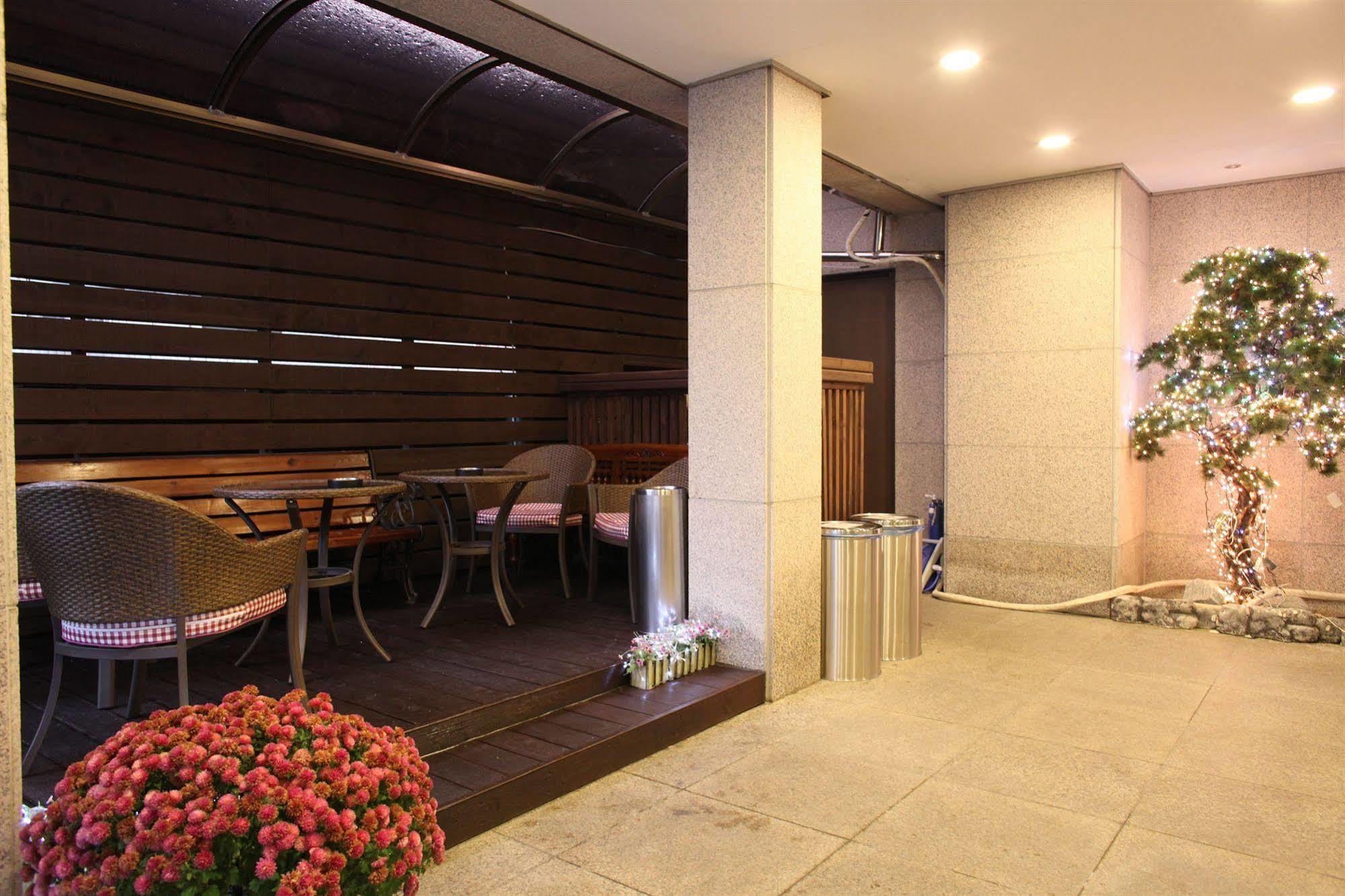 Hotel Hill House Seoul Myeongdong Exterior foto